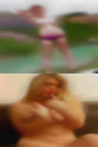 Hot bi normal naked girls.